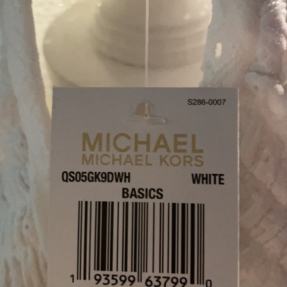 Michael Kors white eyelet New top sleeveless - Picture 8 of 8